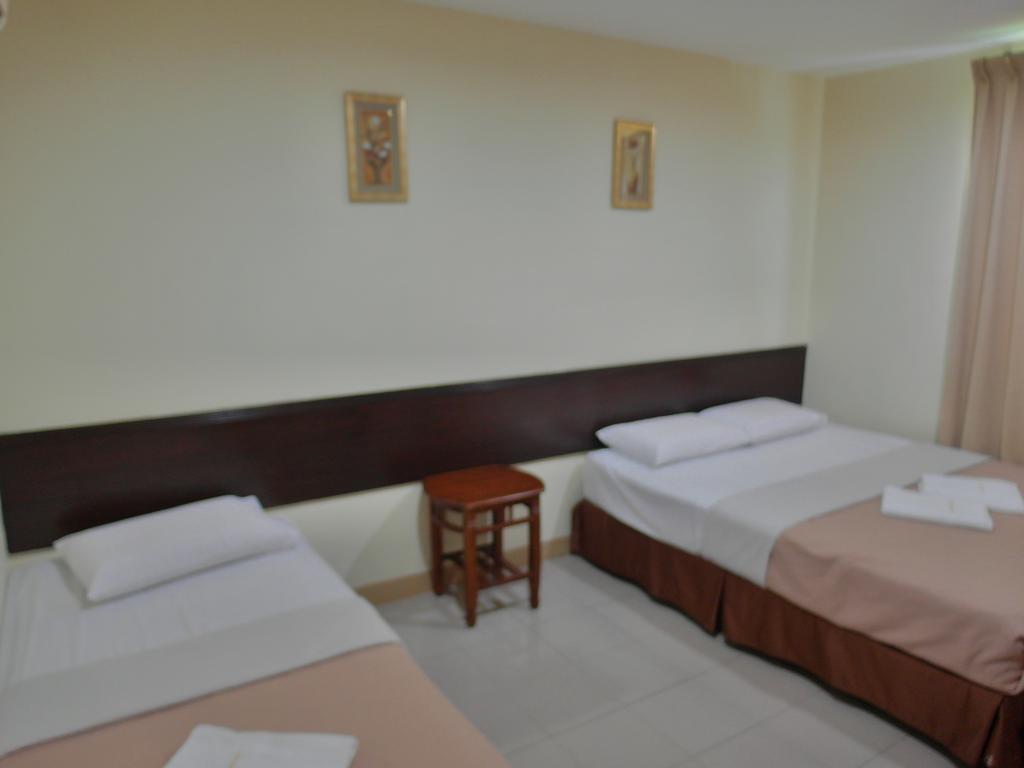 Sunnie Hotel Johor Bahru Habitación foto